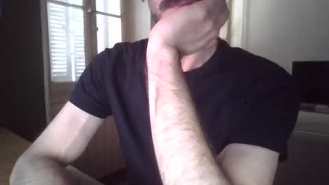Snapshot of galacticshot chatting on 10/25/25, 11:40 GalacticShot online show from 10/25/25, 11:40