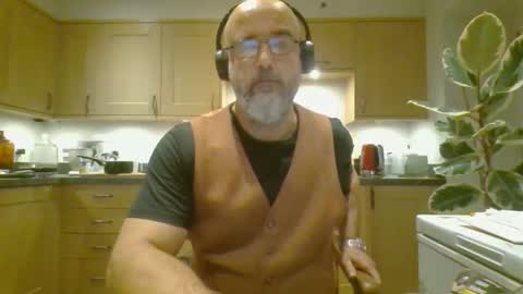 galacx online show from 10/08/25, 06:27
