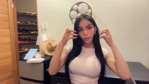 Snapshot of galileii chatting on 02/24/26, 01:53 galileii online show from 02/24/26, 01:53