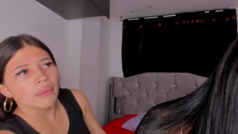 Snapshot of game_with_lesbians_ chatting on 12/24/24, 01:27 game with lesbians online show from 12/24/24, 01:27