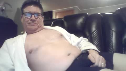 Snapshot of gameon1969 chatting on 01/04/25, 09:43 gameon1969 online show from 01/04/25, 09:43