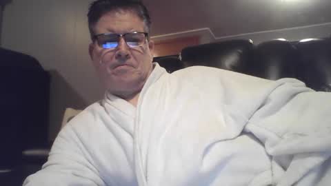 Snapshot of gameon1969 chatting on 01/19/25, 12:28 gameon1969 online show from 01/19/25, 12:28