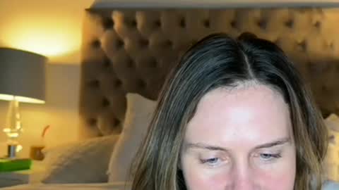 gamer_gal633618 online show from 01/09/26, 09:38