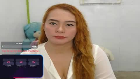 Snapshot of gamerstar9 chatting on 12/03/24, 02:38 Jena online show from 12/03/24, 02:38