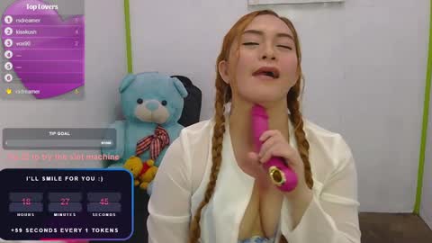 Snapshot of gamerstar9 chatting on 12/04/24, 07:39 Jena online show from 12/04/24, 07:39