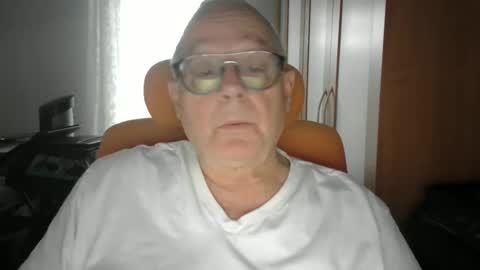 gamin68 online show from 04/16/26, 01:01