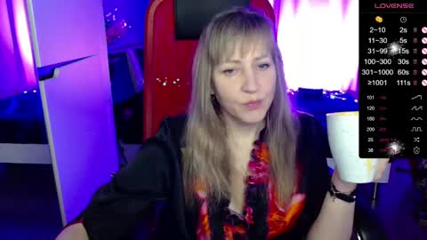 Snapshot of ganet469 chatting on 02/10/25, 05:36 Janette online show from 02/10/25, 05:36