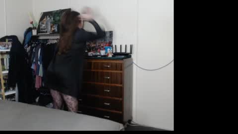 HOT  online show from 05/30/26, 10:34