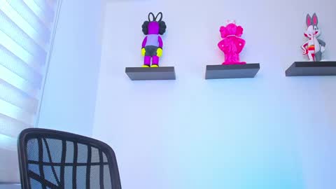 Snapshot of gangster_girl chatting on 12/16/24, 01:32 GANG online show from 12/16/24, 01:32