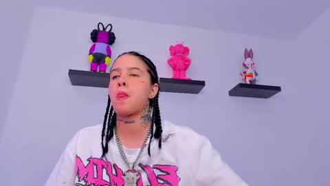 Snapshot of gangster_girl chatting on 02/12/25, 05:26 GANG online show from 02/12/25, 05:26