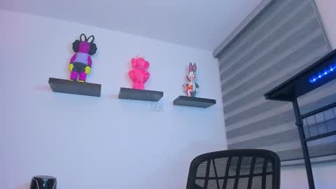 Snapshot of gangster_girl chatting on 11/29/25, 06:16 GANG online show from 11/29/25, 06:16