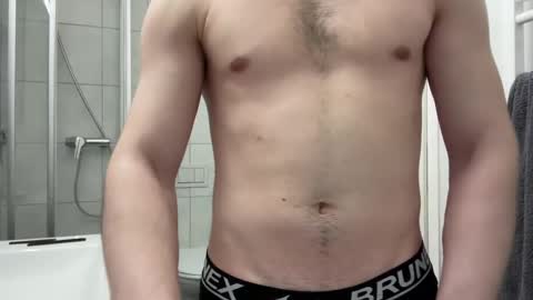 Snapshot of gap2it2and2enjoy chatting on 03/12/25, 08:41 gap2it2and2enjoy online show from 03/12/25, 08:41