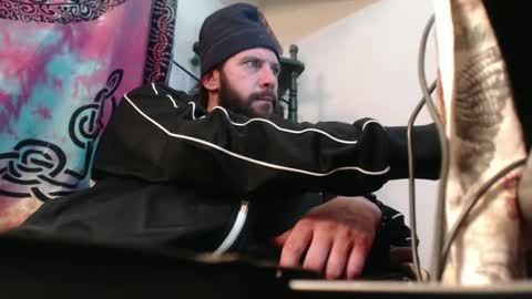 garageguy4fun online show from 01/13/25, 01:02