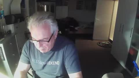 Snapshot of gargamil chatting on 11/06/25, 03:35 gargamil online show from 11/06/25, 03:35