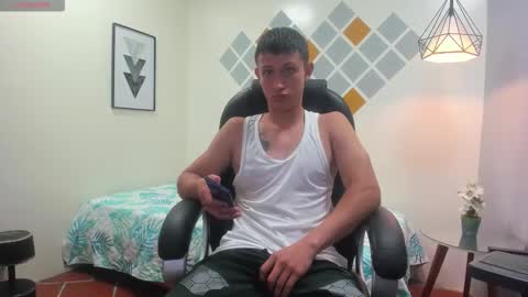 Snapshot of garuo_18 chatting on 11/05/25, 03:06 garuo_18 online show from 11/05/25, 03:06