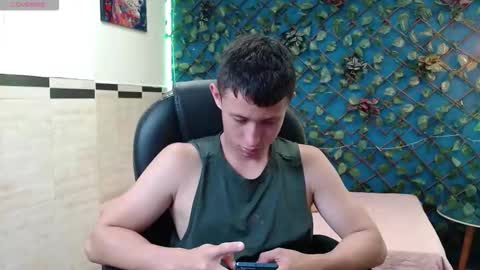 Snapshot of garuo_18 chatting on 11/09/25, 03:16 garuo_18 online show from 11/09/25, 03:16