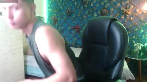 Snapshot of garuo_18 chatting on 11/20/25, 03:07 garuo_18 online show from 11/20/25, 03:07