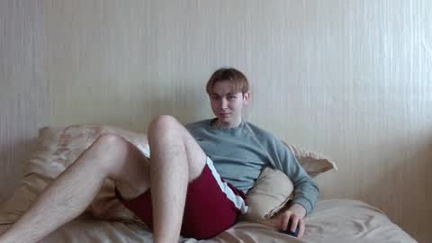 Snapshot of gary_snail33257 chatting on 11/02/25, 09:44 meow online show from 11/02/25, 09:44