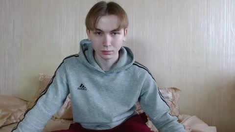 Snapshot of gary_snail33257 chatting on 11/05/25, 07:30 meow online show from 11/05/25, 07:30