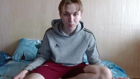 Snapshot of gary_snail33257 chatting on 11/09/25, 09:29 meow online show from 11/09/25, 09:29