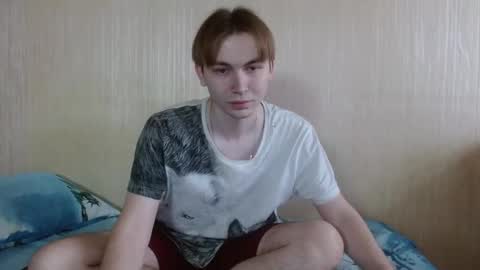 Snapshot of gary_snail33257 chatting on 11/11/25, 06:24 meow online show from 11/11/25, 06:24