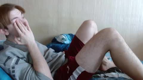 Snapshot of gary_snail33257 chatting on 11/18/25, 07:46 meow online show from 11/18/25, 07:46