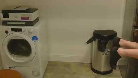 Snapshot of garybaker60 chatting on 01/12/26, 07:19 Gaz online show from 01/12/26, 07:19