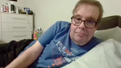 Gary online show from 01/08/25, 02:14