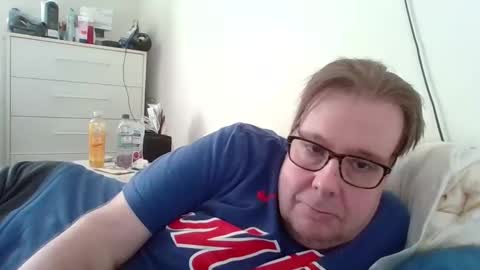 Gary online show from 09/11/25, 09:37