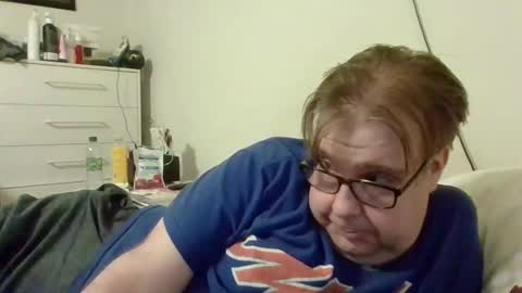 Gary online show from 09/28/25, 01:55