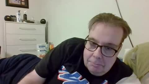 Gary online show from 04/12/26, 01:32