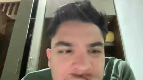 garypinepineapple online show from 04/28/26, 02:49