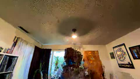 Snapshot of garypumpt chatting on 11/03/25, 03:35 marvin pumpt online show from 11/03/25, 03:35