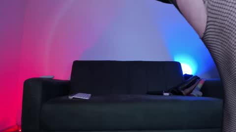 Snapshot of gasai_usagi_gh chatting on 11/27/25, 01:40 Usagi online show from 11/27/25, 01:40