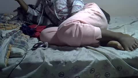 Snapshot of gasielah chatting on 01/13/25, 07:10 gasielah online show from 01/13/25, 07:10