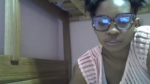 gasielah online show from 02/21/25, 09:24