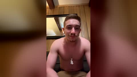 Snapshot of gasmannnnn chatting on 03/03/26, 03:56 gasmannnnn online show from 03/03/26, 03:56