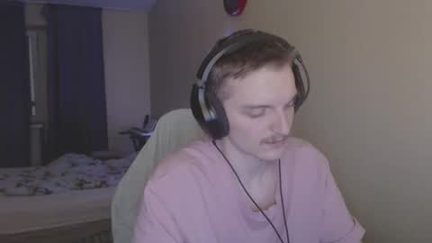 Snapshot of gasturfahe chatting on 03/02/25, 08:40 gasturfahe online show from 03/02/25, 08:40