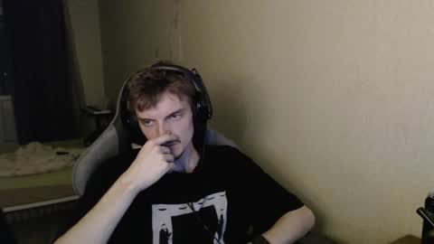 Snapshot of gasturfahe chatting on 09/09/25, 08:30 gasturfahe online show from 09/09/25, 08:30