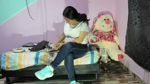 Diana online show from 03/11/25, 02:54