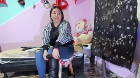 Diana online show from 09/26/25, 10:36