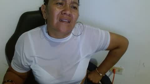 Snapshot of gatika_sexy chatting on 02/05/25, 02:19 katia online show from 02/05/25, 02:19