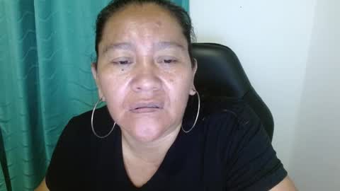 Snapshot of gatika_sexy chatting on 02/27/25, 04:41 katia online show from 02/27/25, 04:41