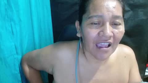 Snapshot of gatika_sexy chatting on 09/10/25, 03:28 katia online show from 09/10/25, 03:28