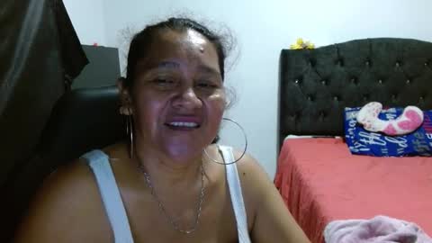 Snapshot of gatika_sexy chatting on 09/29/25, 03:44 katia online show from 09/29/25, 03:44