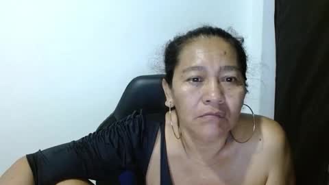 Snapshot of gatika_sexy chatting on 10/19/25, 03:18 katia online show from 10/19/25, 03:18