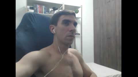 gatosarado23 online show from 12/15/24, 02:41