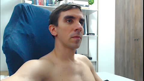 gatosarado23 online show from 01/09/25, 06:48