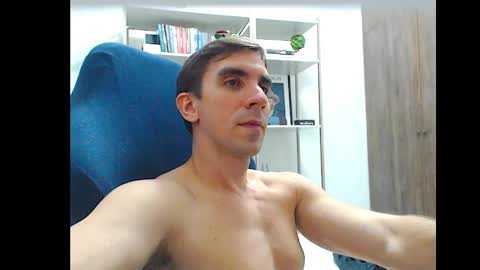 gatosarado23 online show from 09/20/25, 06:36