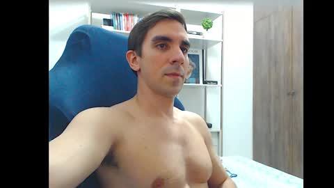 gatosarado23 online show from 10/07/25, 02:53